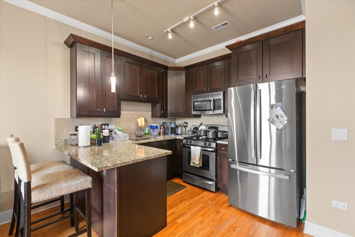 207 E 31st Street 4F