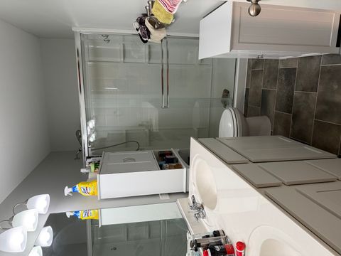 Tiny photo for 600 Spring Leaf Drive, Joliet, IL 60431 (MLS # 12574320)