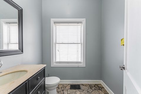 Tiny photo for 1500 E Marquette Road, Chicago, IL 60637 (MLS # 12634228)