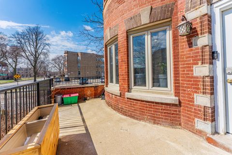 Tiny photo for 1500 E Marquette Road, Chicago, IL 60637 (MLS # 12634228)