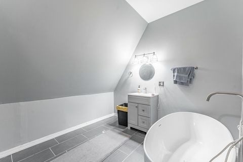 Tiny photo for 1500 E Marquette Road, Chicago, IL 60637 (MLS # 12634228)