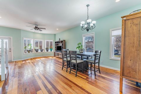Tiny photo for 1500 E Marquette Road, Chicago, IL 60637 (MLS # 12634228)