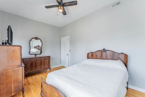 Tiny photo for 1500 E Marquette Road, Chicago, IL 60637 (MLS # 12634228)