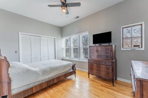 Tiny photo for 1500 E Marquette Road, Chicago, IL 60637 (MLS # 12634228)