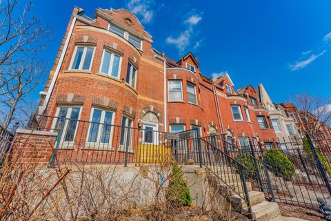 Tiny photo for 1500 E Marquette Road, Chicago, IL 60637 (MLS # 12634228)