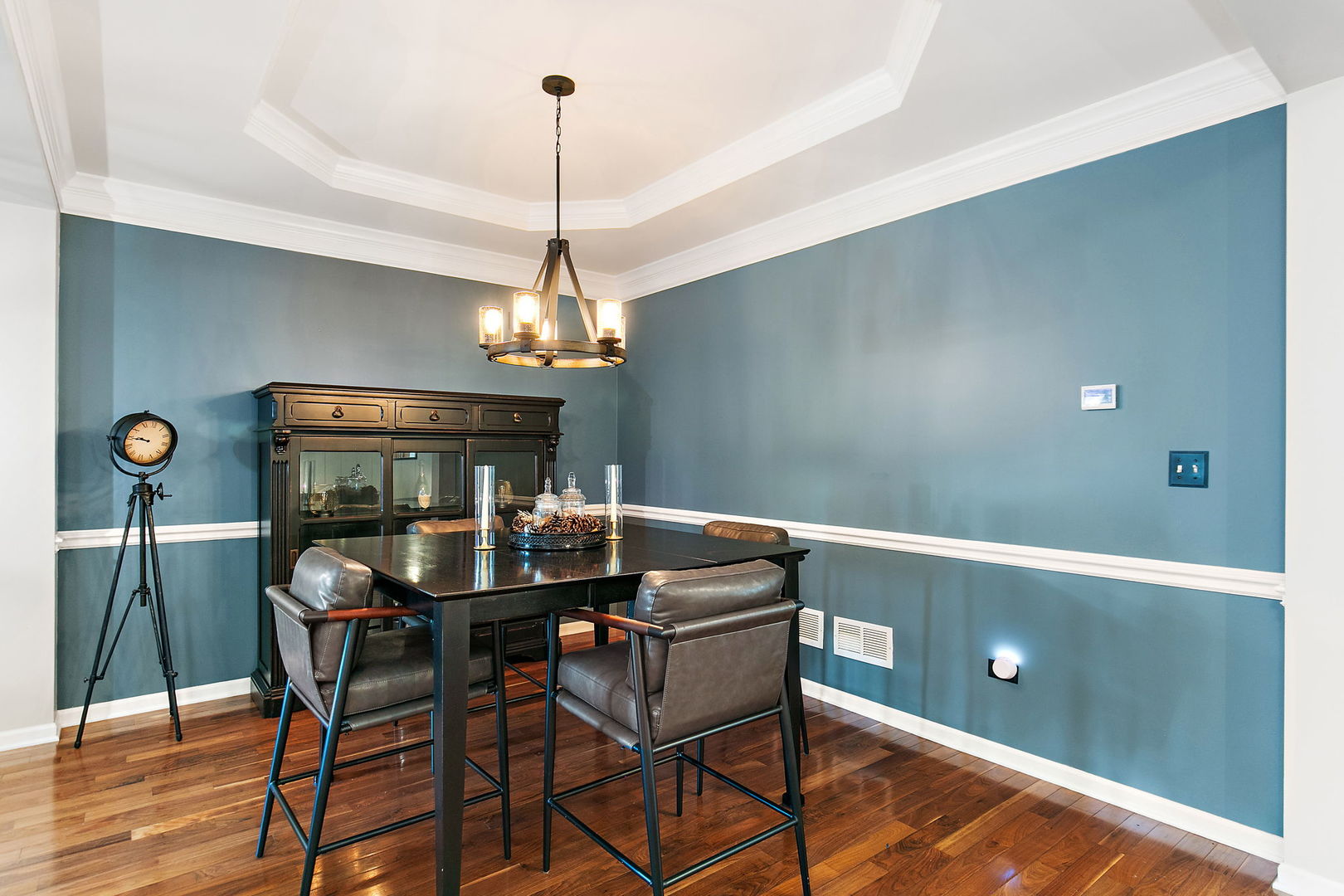 1102 Pine Valley Court