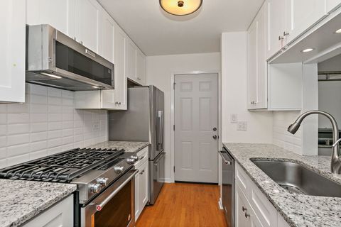 Tiny photo for 254 W Fairfield Court, Palatine, IL 60067 (MLS # 12493629)