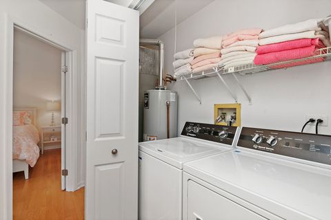 Tiny photo for 254 W Fairfield Court, Palatine, IL 60067 (MLS # 12493629)