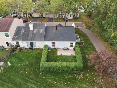 Tiny photo for 254 W Fairfield Court, Palatine, IL 60067 (MLS # 12493629)