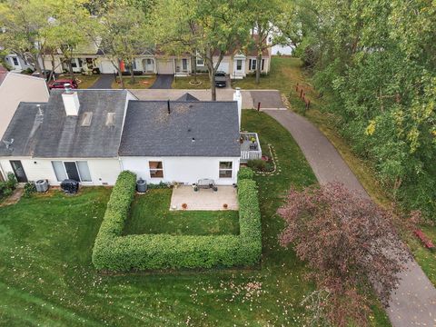 Tiny photo for 254 W Fairfield Court, Palatine, IL 60067 (MLS # 12493629)