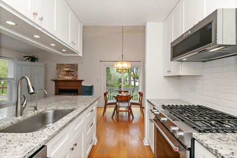 Tiny photo for 254 W Fairfield Court, Palatine, IL 60067 (MLS # 12493629)