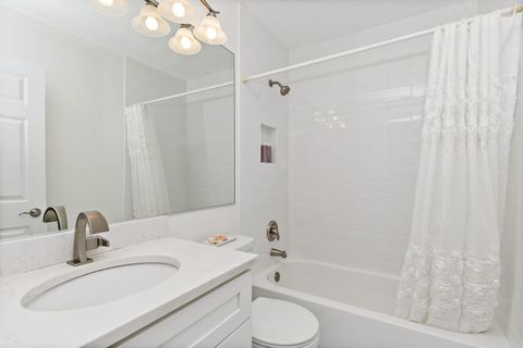 Tiny photo for 254 W Fairfield Court, Palatine, IL 60067 (MLS # 12493629)