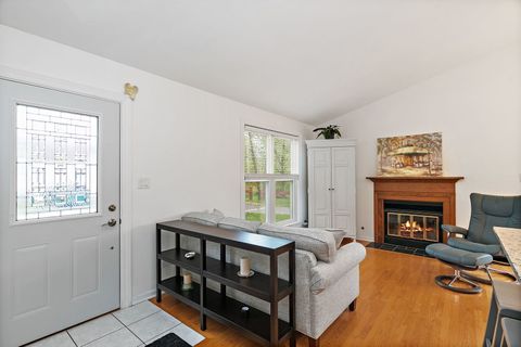Tiny photo for 254 W Fairfield Court, Palatine, IL 60067 (MLS # 12493629)