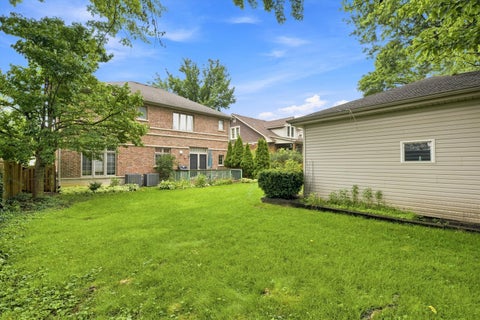 Tiny photo for 521 S Lincoln Avenue, Park Ridge, IL 60068 (MLS # 12747133)