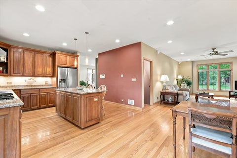 Tiny photo for 521 S Lincoln Avenue, Park Ridge, IL 60068 (MLS # 12747133)