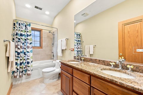 Tiny photo for 521 S Lincoln Avenue, Park Ridge, IL 60068 (MLS # 12747133)