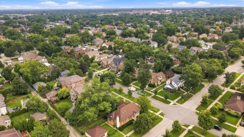 Tiny photo for 521 S Lincoln Avenue, Park Ridge, IL 60068 (MLS # 12747133)