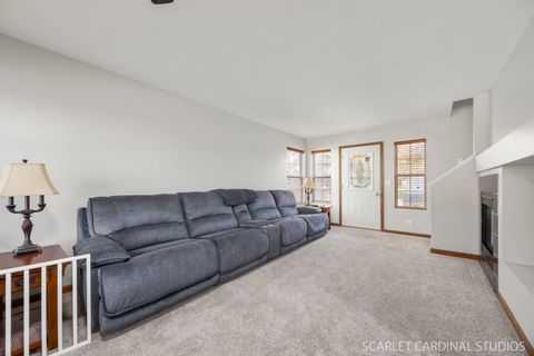 Tiny photo for 34 Waterbury Circle, Oswego, IL 60543 (MLS # 12505387)