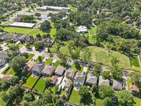 Tiny photo for 583 W Fay Avenue, Elmhurst, IL 60126 (MLS # 12780842)