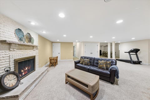 Tiny photo for 583 W Fay Avenue, Elmhurst, IL 60126 (MLS # 12780842)