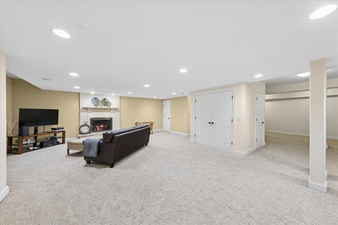 Tiny photo for 583 W Fay Avenue, Elmhurst, IL 60126 (MLS # 12780842)