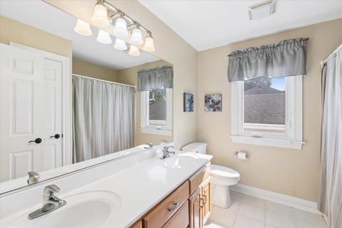 Tiny photo for 583 W Fay Avenue, Elmhurst, IL 60126 (MLS # 12780842)