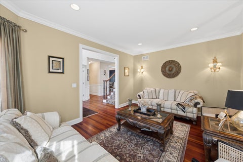 Tiny photo for 583 W Fay Avenue, Elmhurst, IL 60126 (MLS # 12780842)
