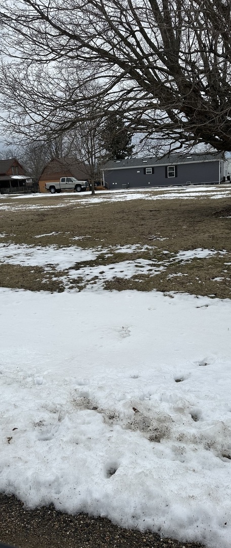 LOT 6 W Elm Street