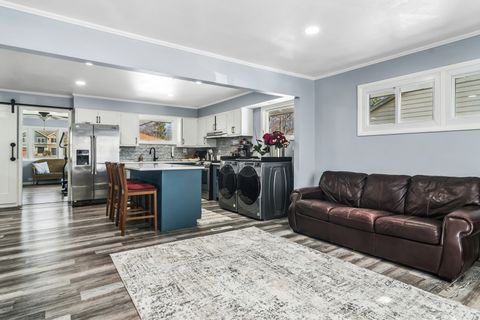 Tiny photo for 312 Meadow Lane, Lake Zurich, IL 60047 (MLS # 12592727)