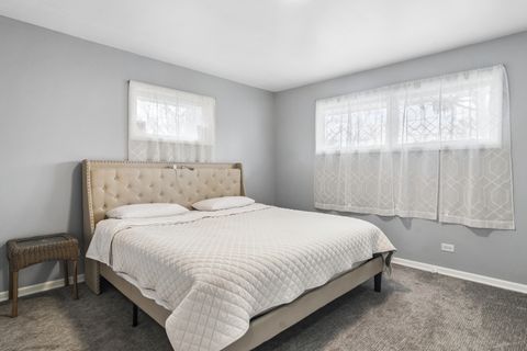 Tiny photo for 312 Meadow Lane, Lake Zurich, IL 60047 (MLS # 12592727)