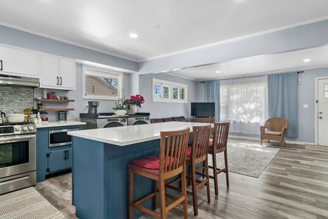 Tiny photo for 312 Meadow Lane, Lake Zurich, IL 60047 (MLS # 12592727)