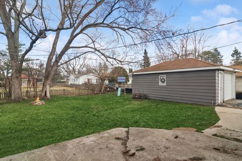 Tiny photo for 312 Meadow Lane, Lake Zurich, IL 60047 (MLS # 12592727)