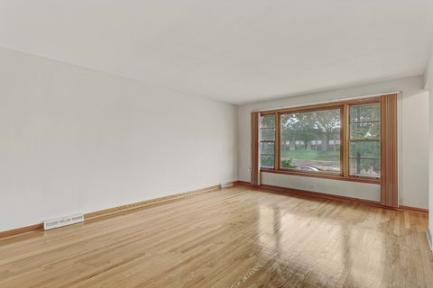 Tiny photo for Westchester, IL 60154 (MLS # 12675246)