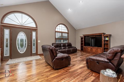 Tiny photo for 2834 E 2525th Road, Marseilles, IL 61341 (MLS # 12501449)