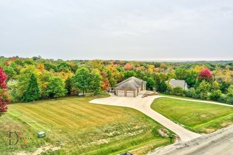 Photo of 2834 E 2525th Road, Marseilles, IL 61341 (MLS # 12501449) Photo of 2834 E 2525th Road, Marseilles, IL 61341 (MLS # 12501449)