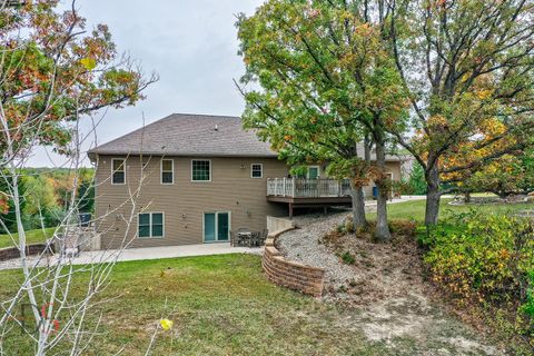 Tiny photo for 2834 E 2525th Road, Marseilles, IL 61341 (MLS # 12501449)