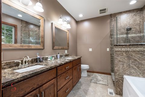 Tiny photo for 2834 E 2525th Road, Marseilles, IL 61341 (MLS # 12501449)