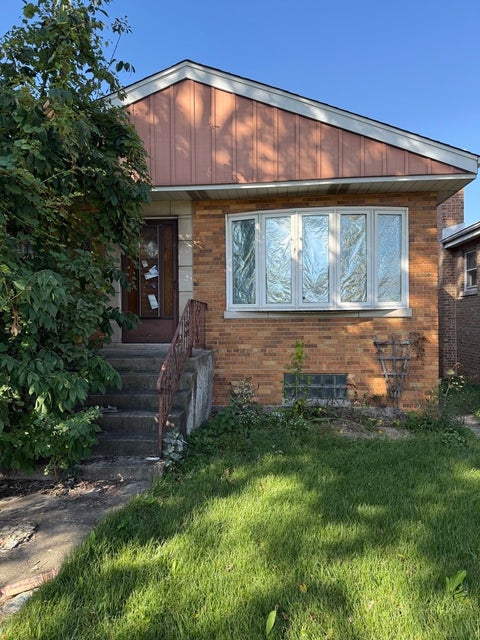 Photo of 4438 S Kedvale Avenue, Chicago, IL 60632 (MLS # 12784331)
