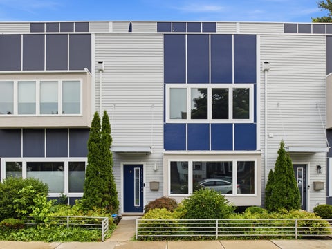 Photo of 3573 W Wabansia Avenue, Chicago, IL 60647 (MLS # 12753347)