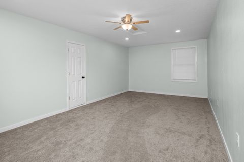 Tiny photo for 317 S. Walnut Street, Wilton, IA 52778 (MLS # 12619973)