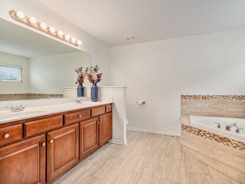 Tiny photo for 13002 Staggs Leap Trail, Plainfield, IL 60585 (MLS # 12546891)