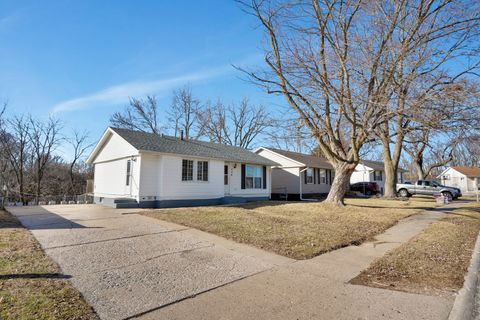 Tiny photo for 526 29th Avenue, Milan, IL 61264 (MLS # 12554305)