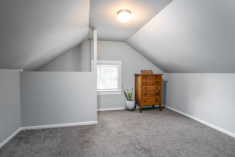 Tiny photo for 606 Indian Road, Davenport, IA 52802 (MLS # 12621436)