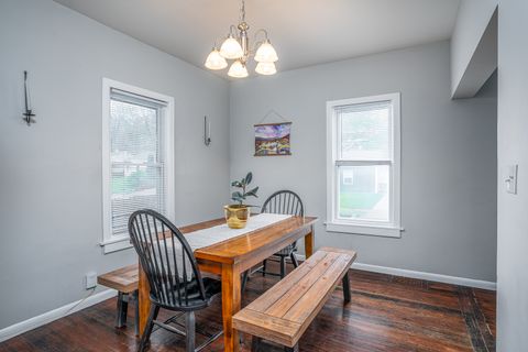 Tiny photo for 606 Indian Road, Davenport, IA 52802 (MLS # 12621436)