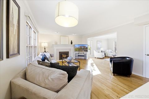 Tiny photo for 549 Bloomfield Circle, Geneva, IL 60134 (MLS # 12561778)