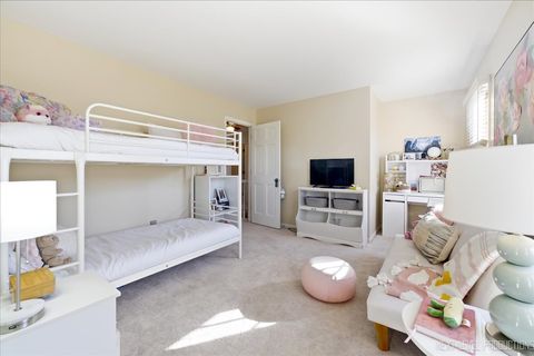 Tiny photo for 549 Bloomfield Circle, Geneva, IL 60134 (MLS # 12561778)