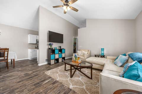 Tiny photo for 264 NAUTICAL Way #D, Elgin, IL 60123 (MLS # 12680038)