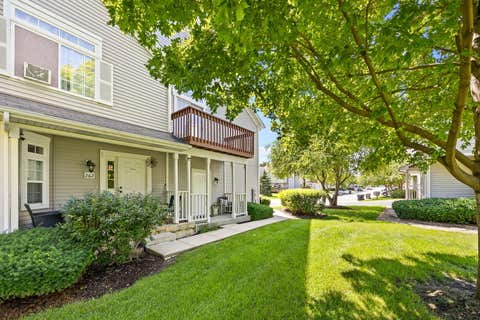 Tiny photo for 264 NAUTICAL Way #D, Elgin, IL 60123 (MLS # 12680038)