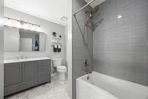 Tiny photo for 264 NAUTICAL Way #D, Elgin, IL 60123 (MLS # 12680038)