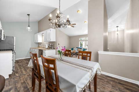 Tiny photo for 264 NAUTICAL Way #D, Elgin, IL 60123 (MLS # 12680038)